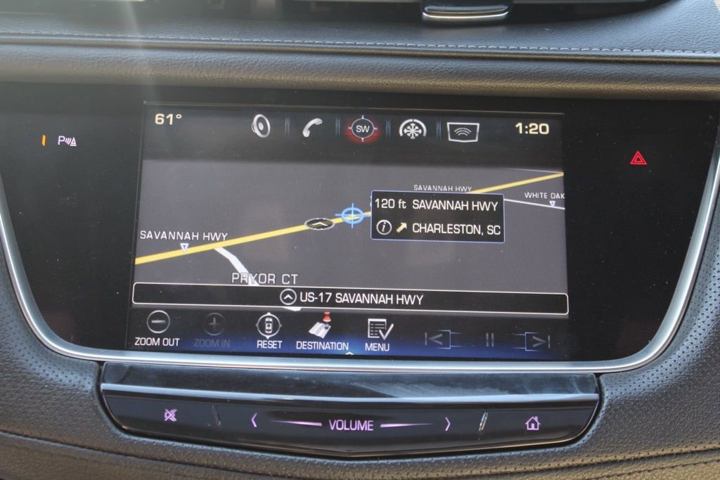 Used 2018 Cadillac XT5 Luxury w/ Driver Awareness Package image 26