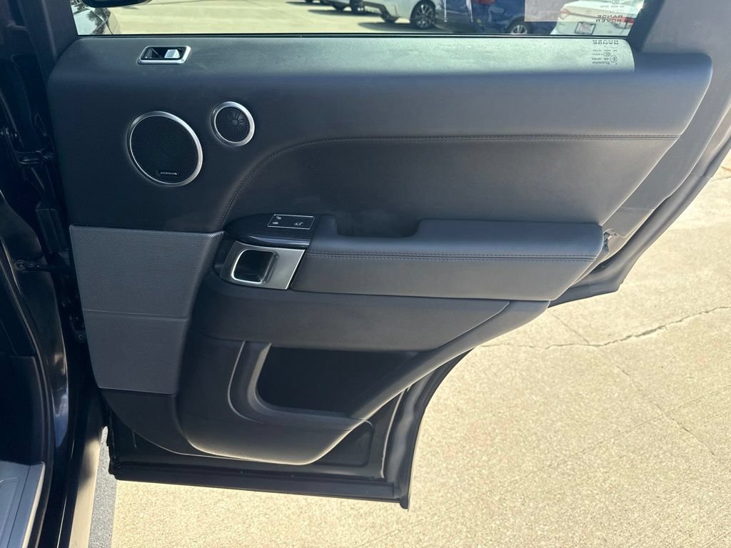Used 2019 Land Rover Range Rover Sport Supercharged AWD/4WD image 21
