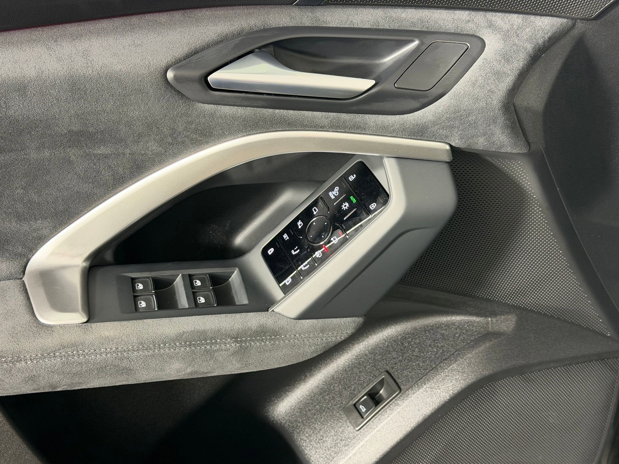 New 2026 Audi SQ5 Premium Plus AWD/4WD image 13