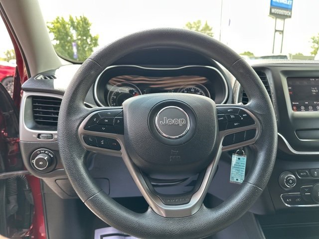 Used 2019 Jeep Cherokee Latitude w/ Popular Appearance Group image 26