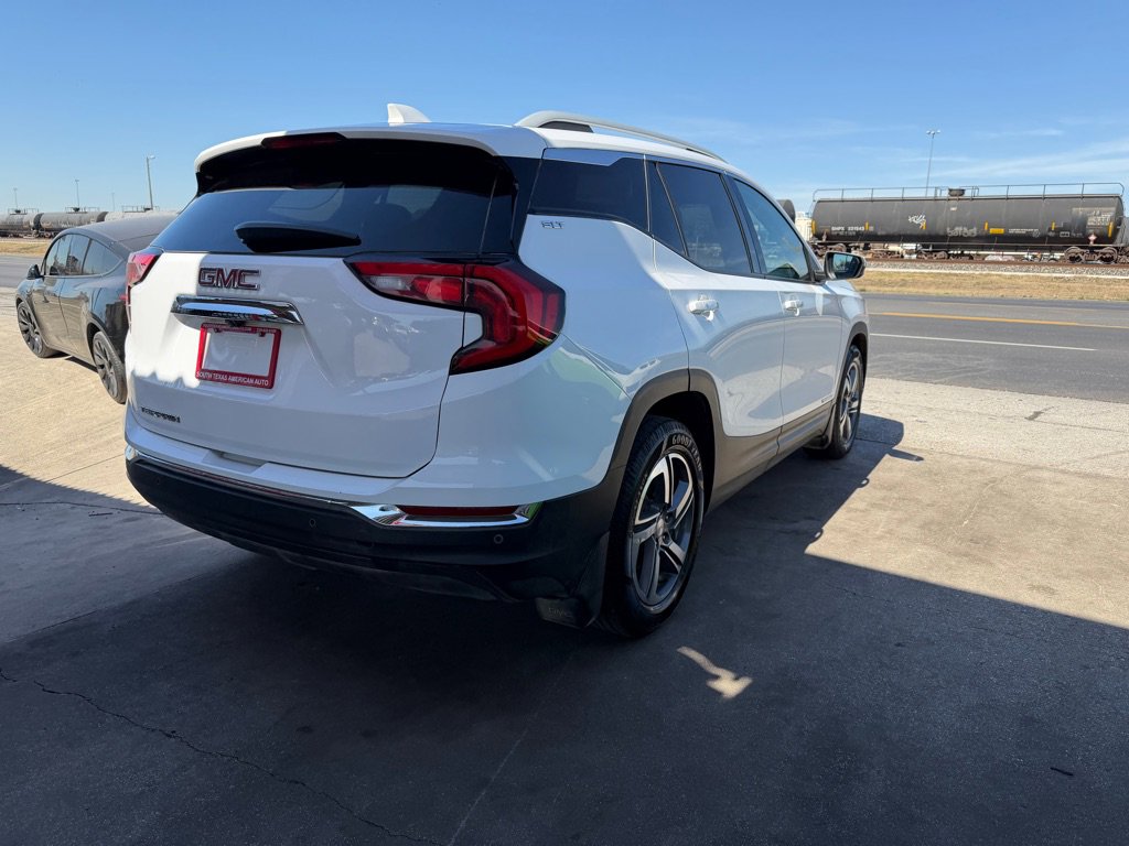 Used 2020 GMC Terrain SLT w/ Preferred Package image 16
