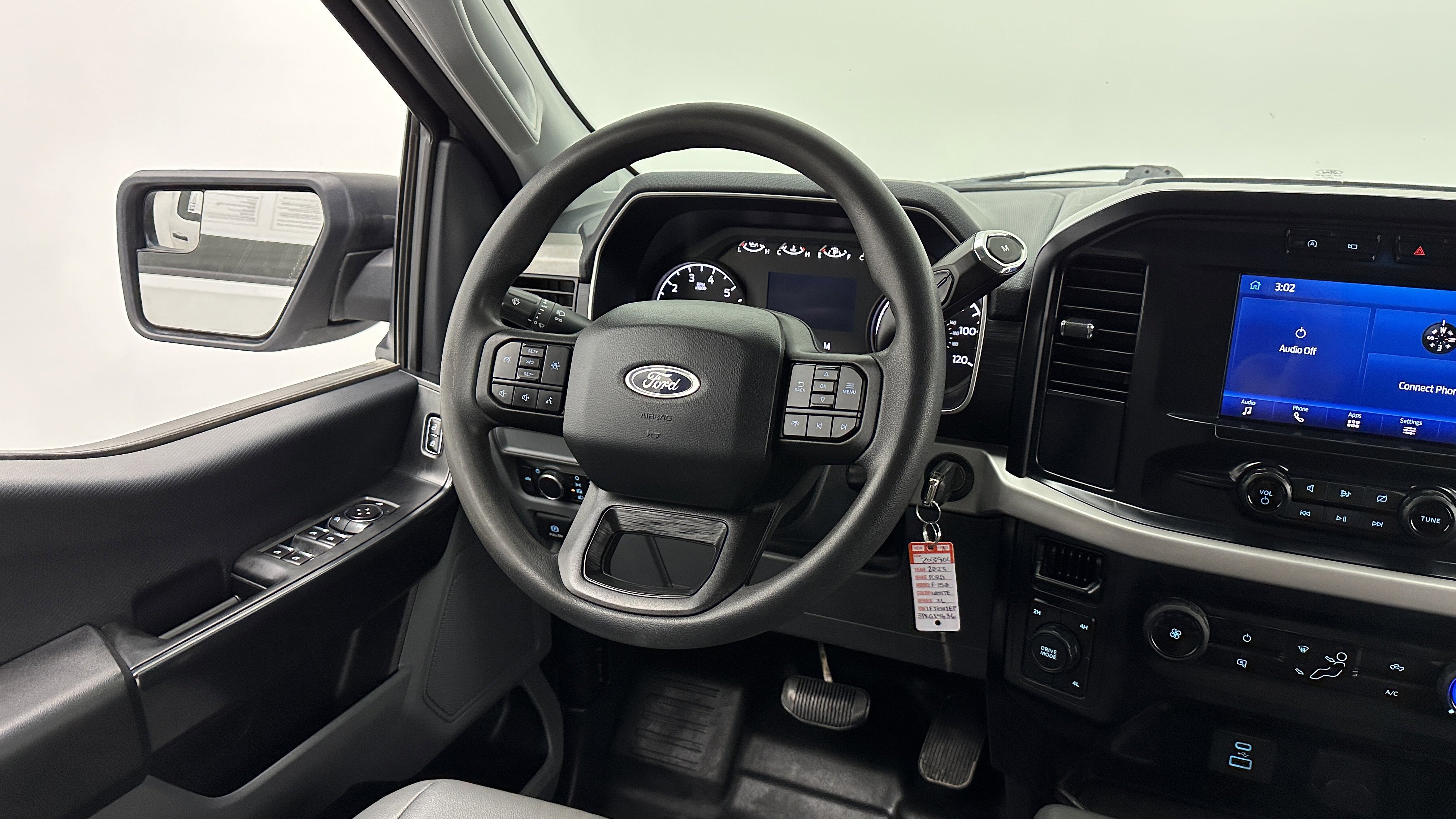 Used 2023 Ford F150 XL image 19