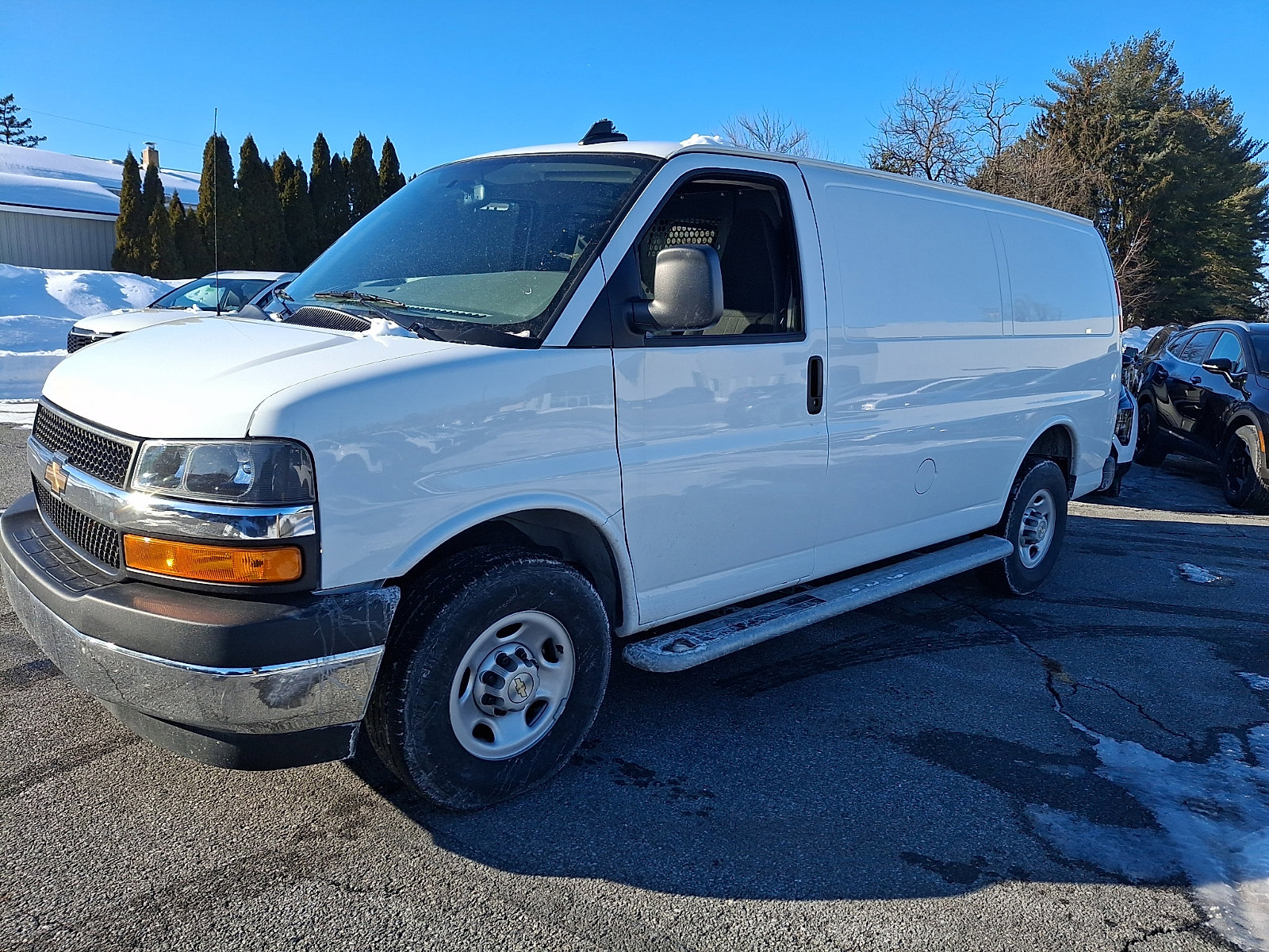 Used 2024 Chevrolet Express 2500 w/ Driver Convenience Package image 3