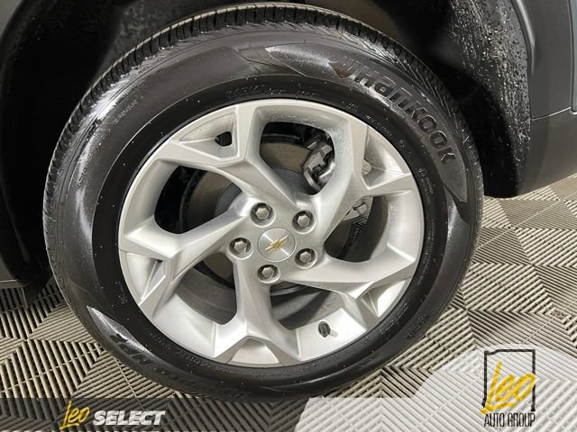 Used 2025 Chevrolet Trax LS w/ LS Convenience Package FWD image 24