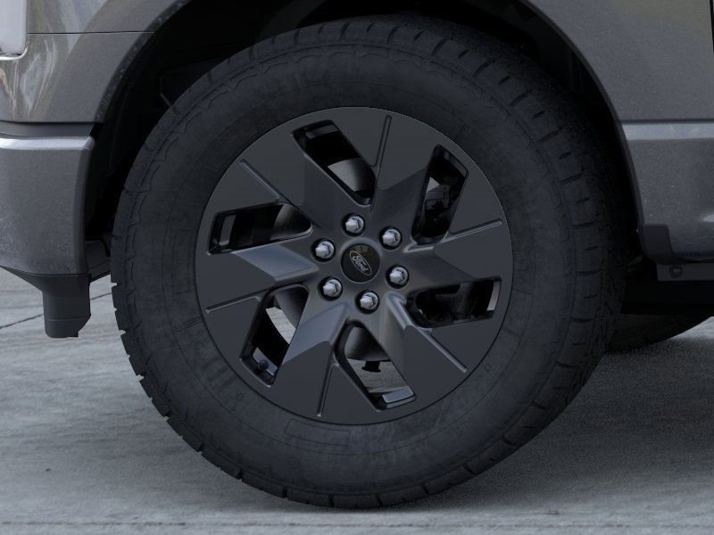 Used 2025 Ford F150 Lightning Flash image 19