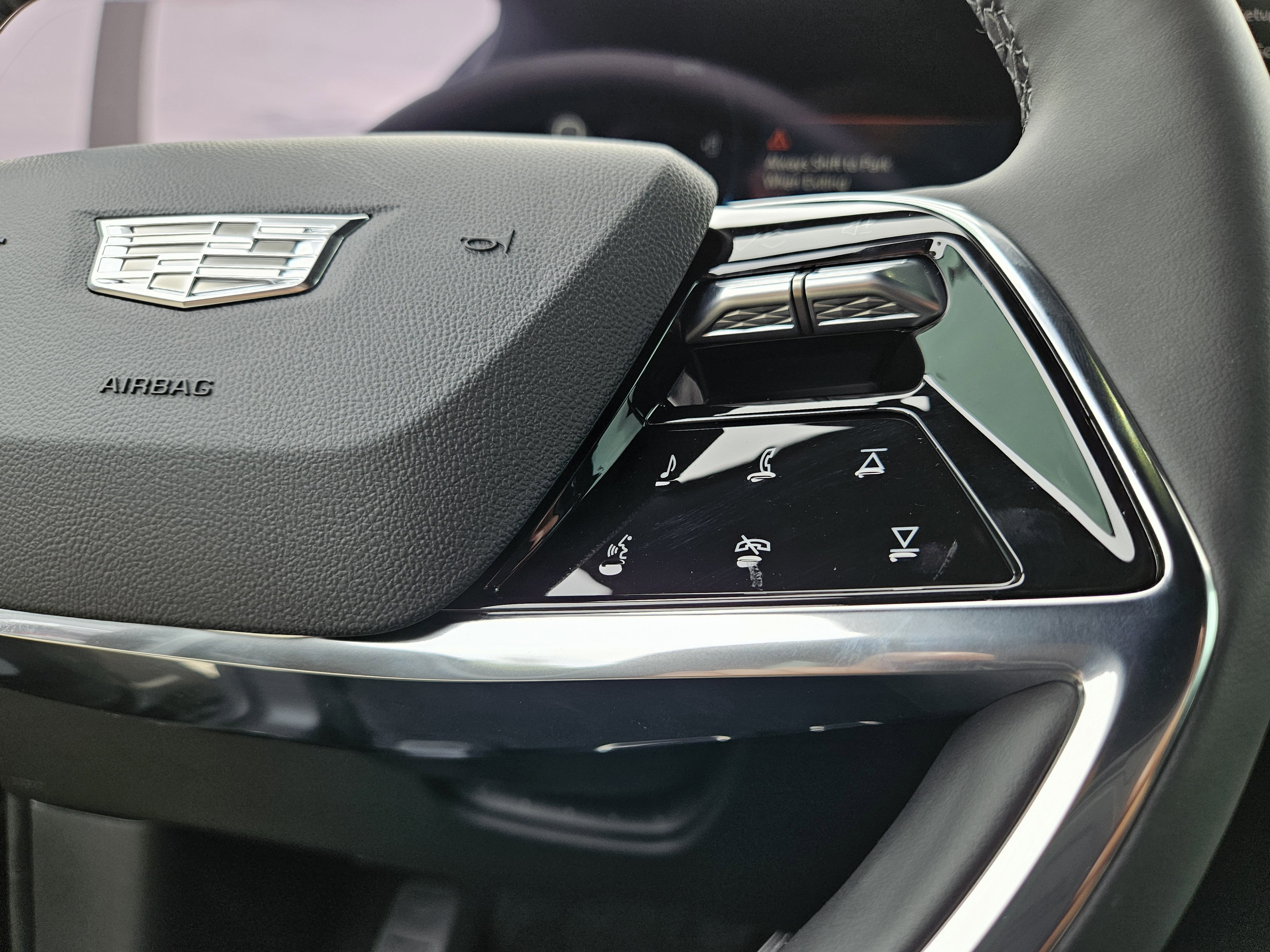 New 2026 Cadillac Vistiq Luxury AWD/4WD image 33
