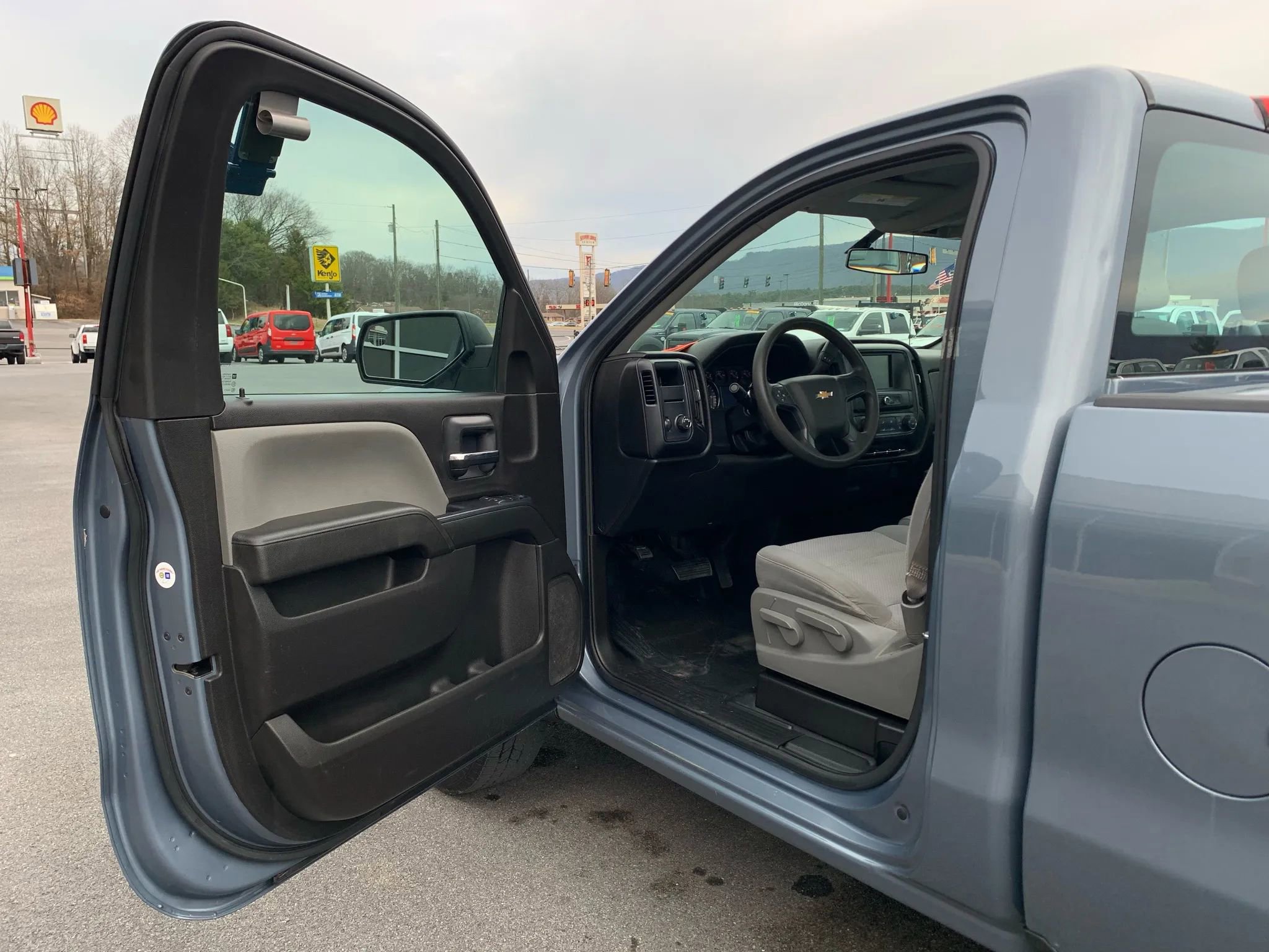 Used 2016 Chevrolet Silverado 1500 W/T w/ WT Fleet Convenience Package image 7