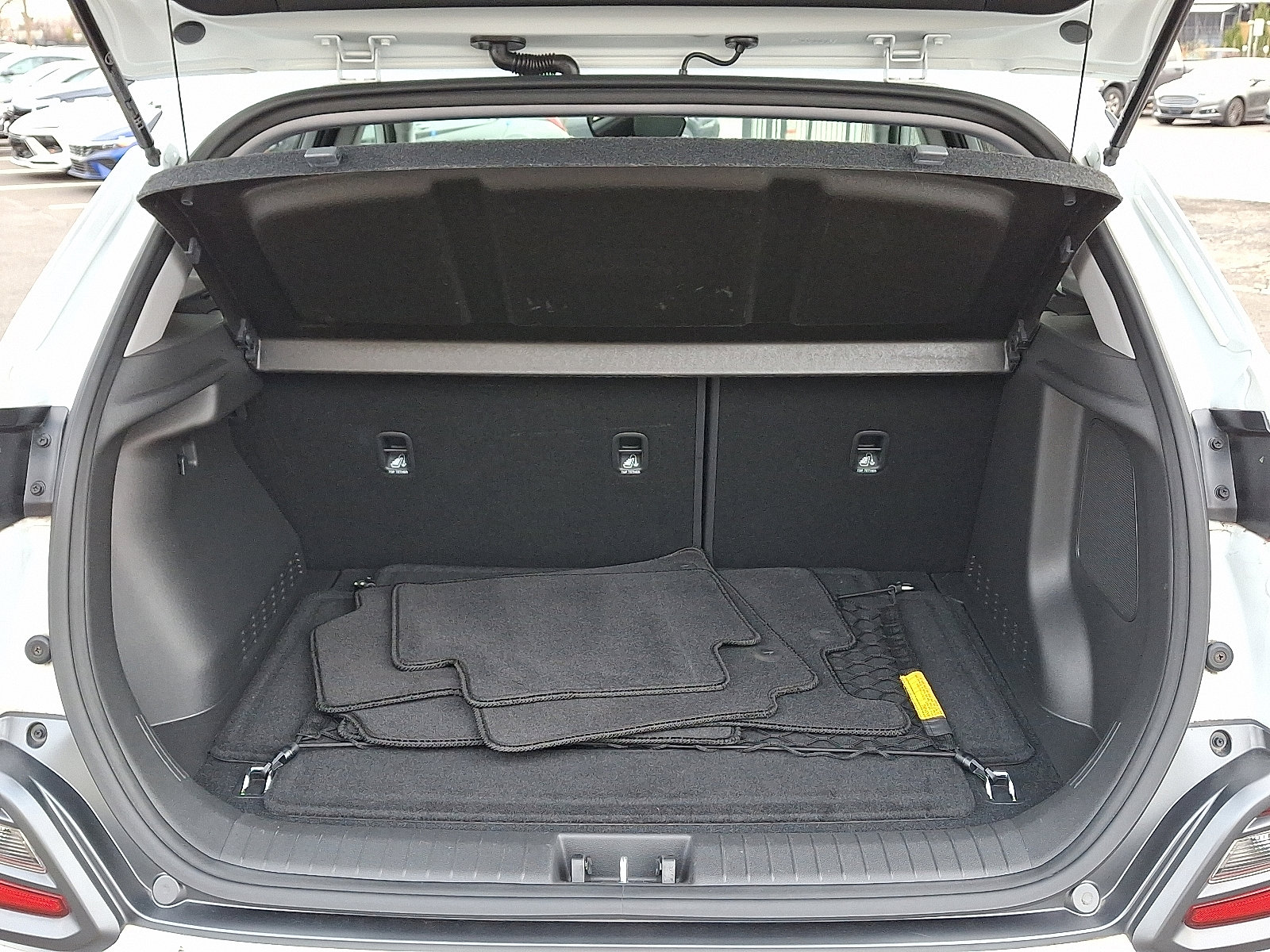 Certified 2021 Hyundai Kona Limited w/ Cargo Package image 28