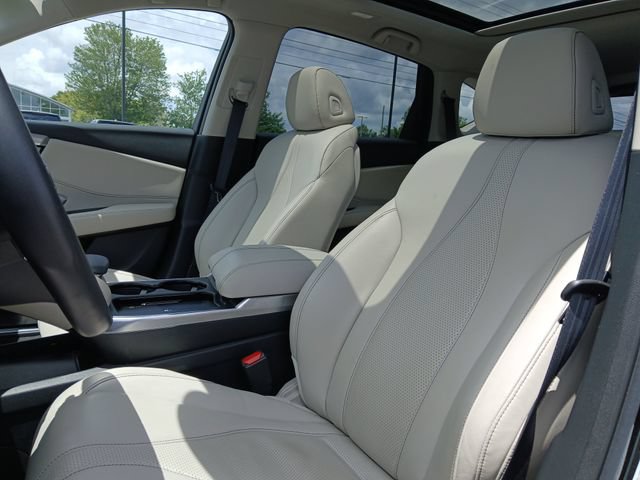 Used 2025 Acura RDX w/ Technology Package AWD/4WD image 12