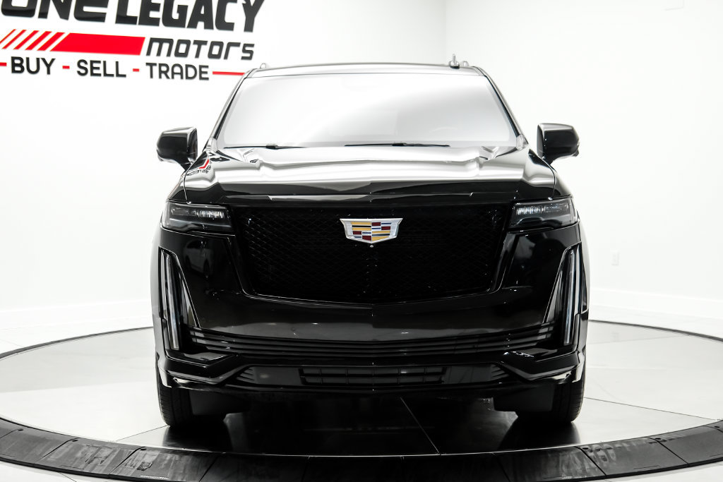 Used 2021 Cadillac Escalade ESV Sport AWD/4WD image 2