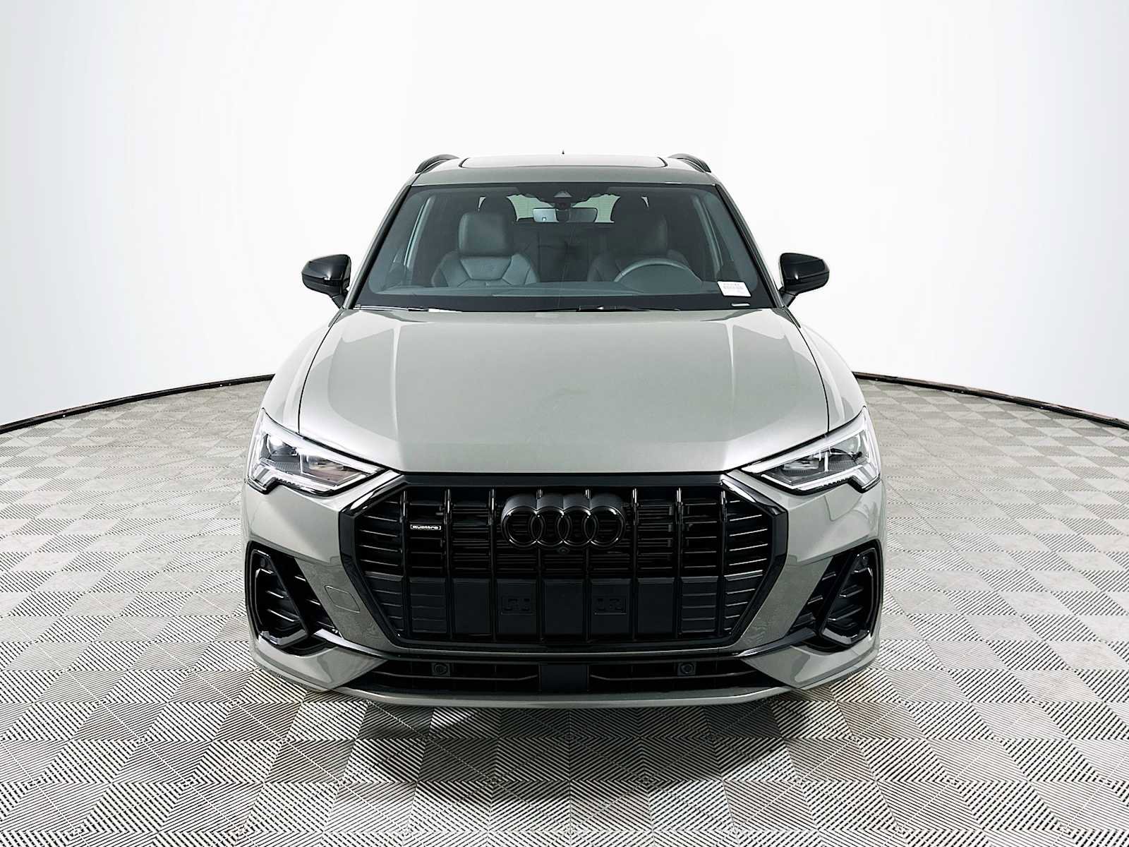 New 2025 Audi Q3 2.0T Premium Plus image 2