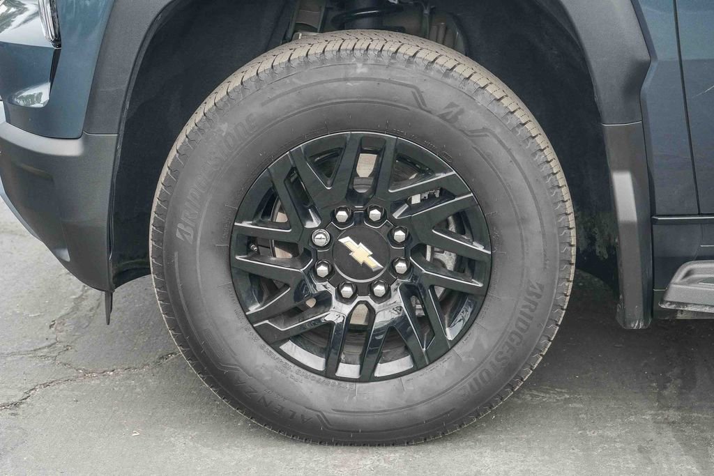 Used 2026 Chevrolet Silverado EV LT w/ Plus Package AWD/4WD image 11