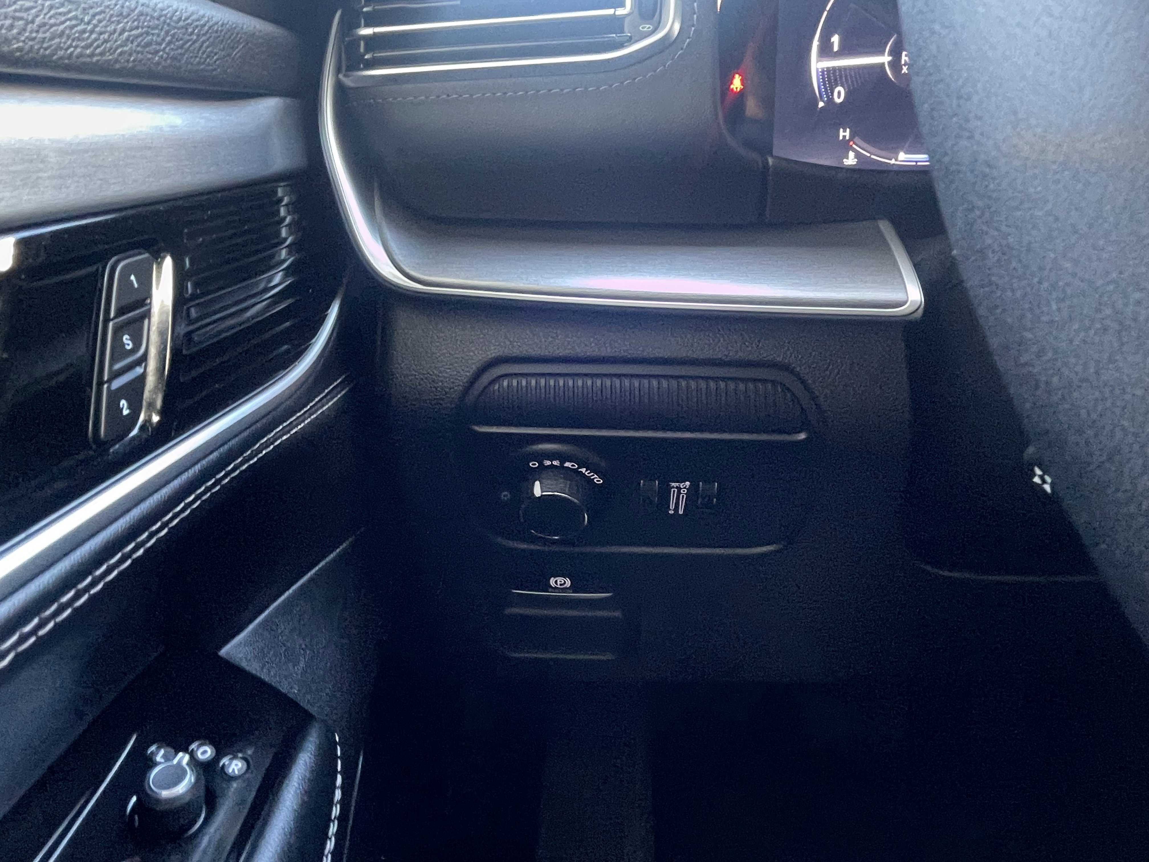 New 2026 Jeep Grand Wagoneer L Limited AWD/4WD image 38