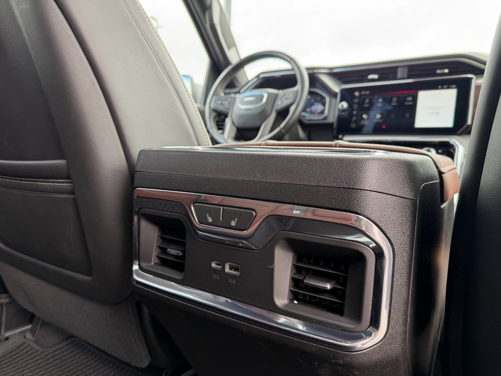 Used 2024 GMC Sierra 1500 Denali Ultimate image 15
