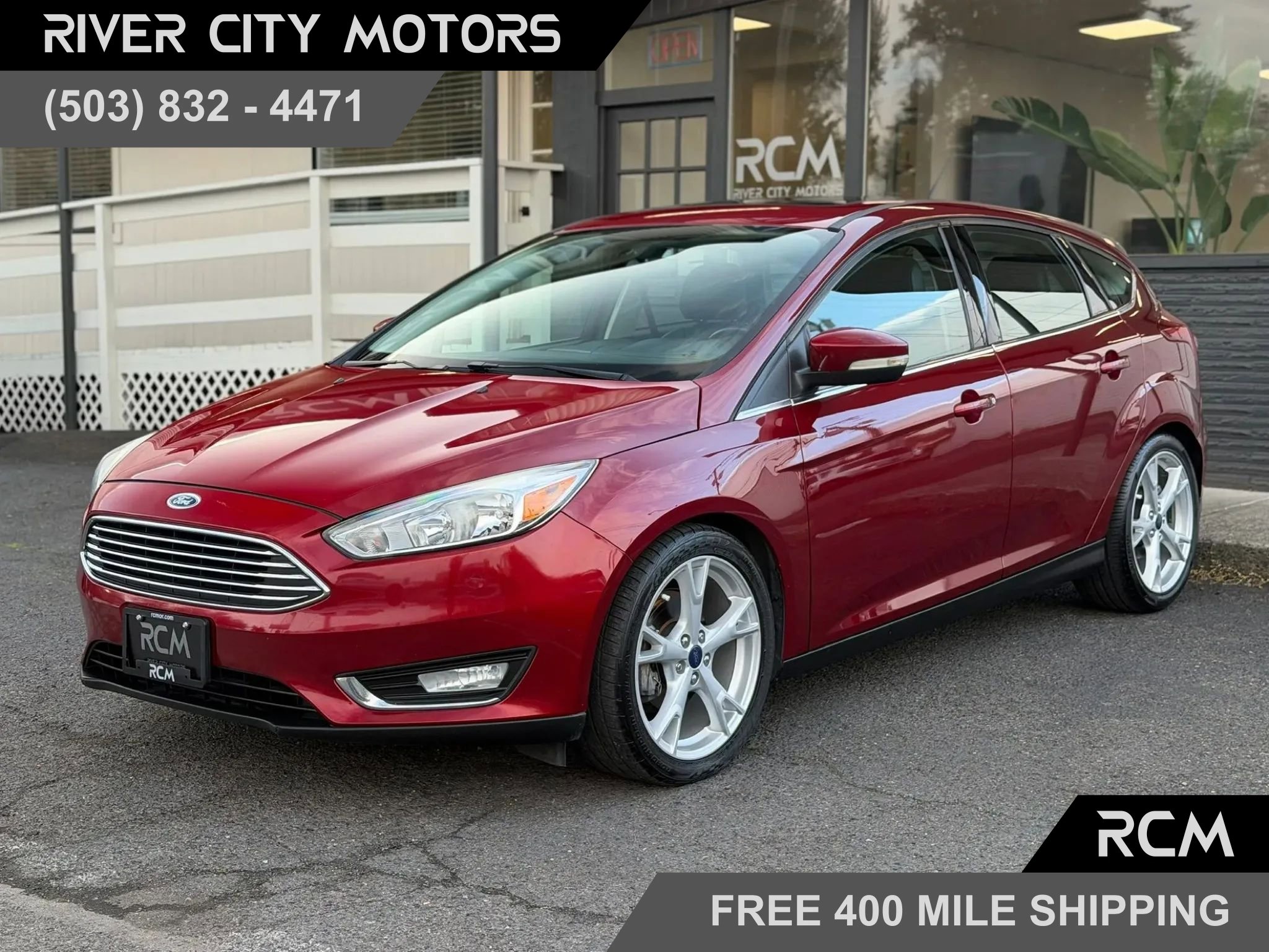 Used 2016 Ford Focus Titanium FWD image 1