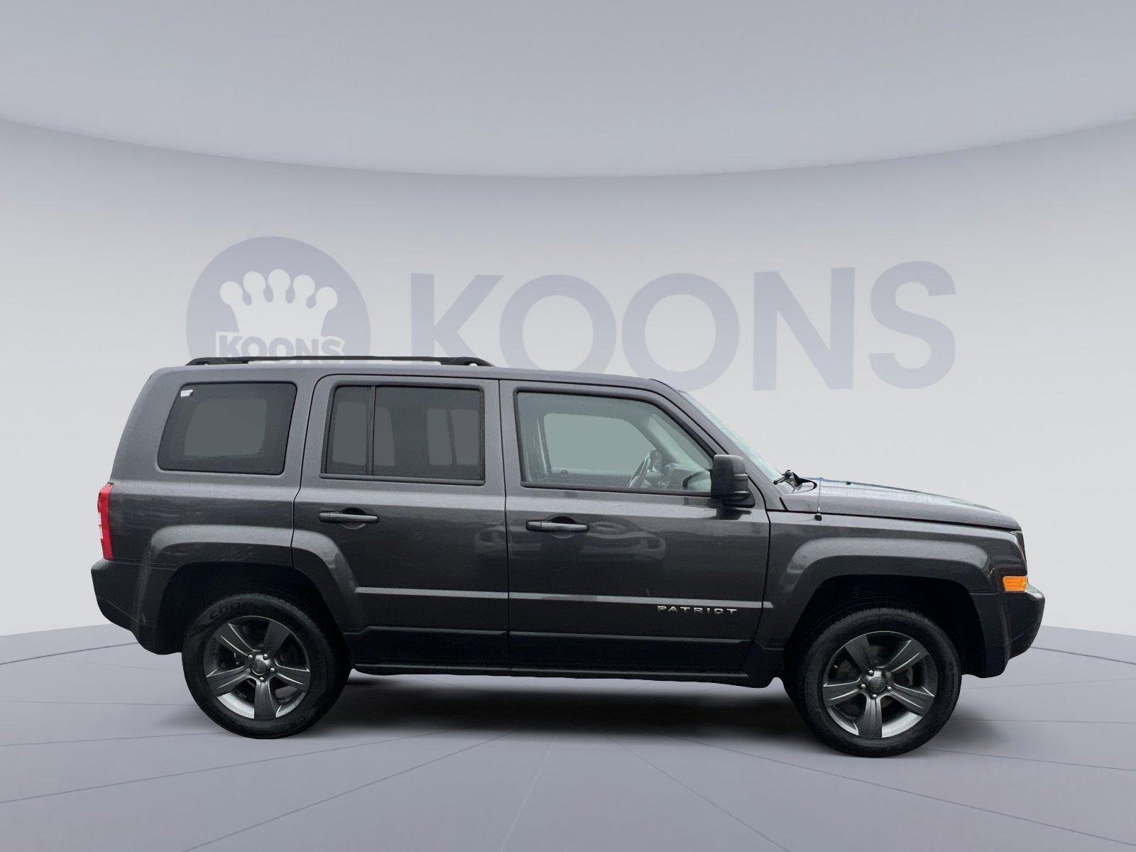 Used 2015 Jeep Patriot High Altitude AWD/4WD image 12