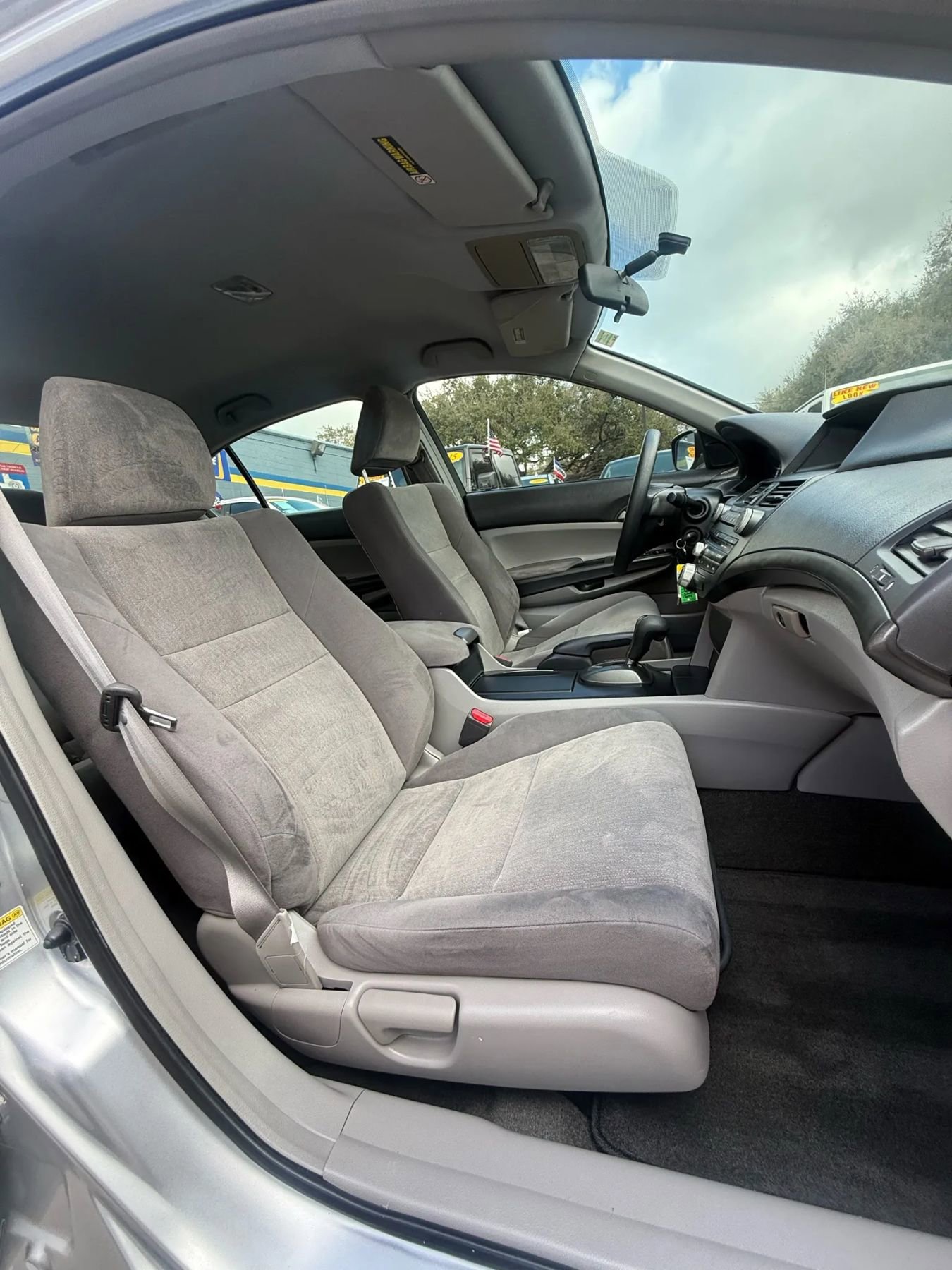 Used 2009 Honda Accord LX-P image 18