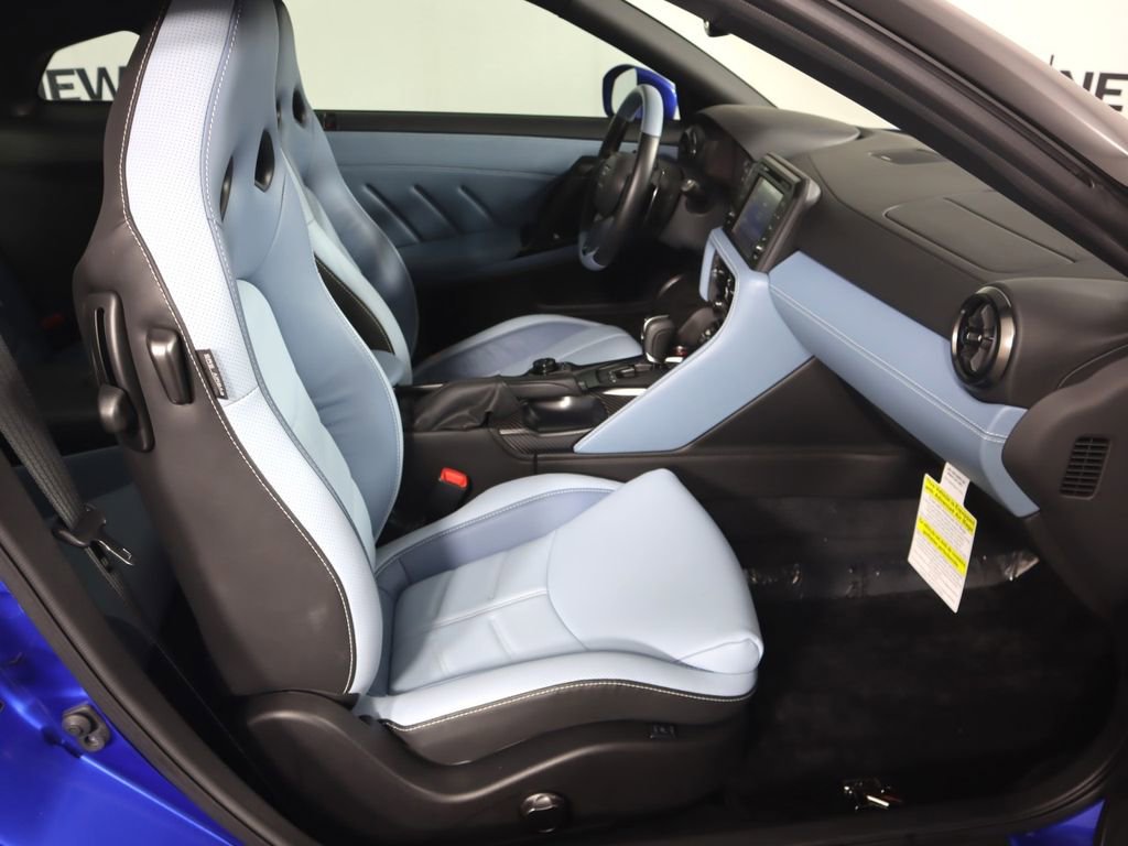 Used 2024 Nissan GT-R Premium w/ Floor Mat Package image 26