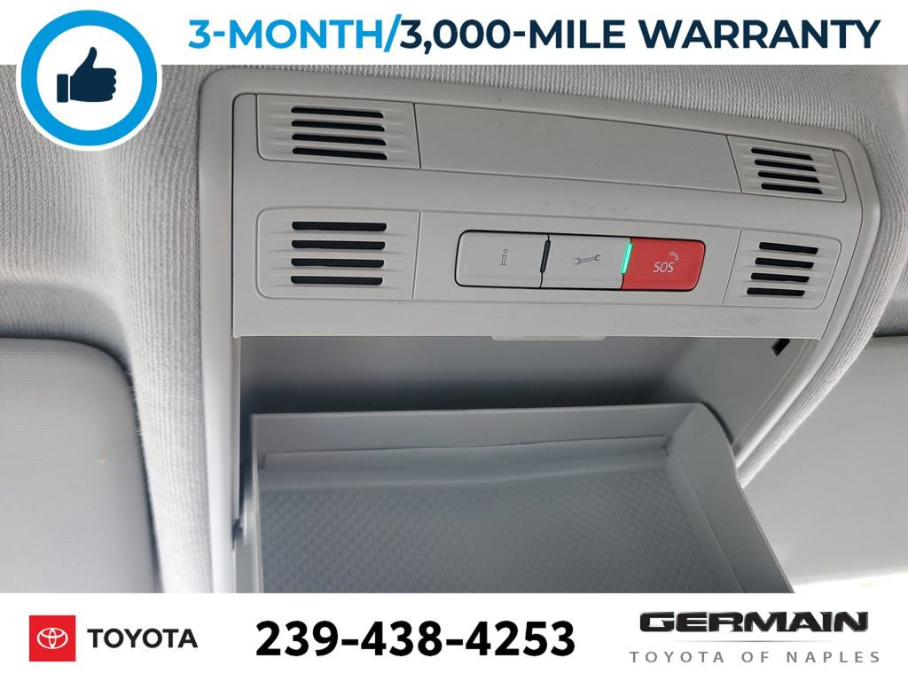 Used 2021 Volkswagen Tiguan S image 36