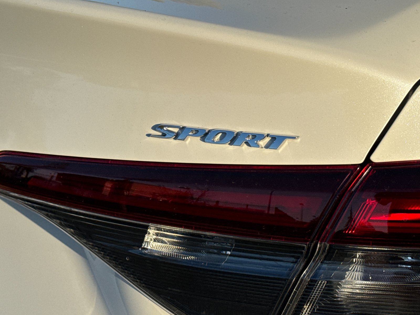 Used 2025 Honda Civic Sport image 25