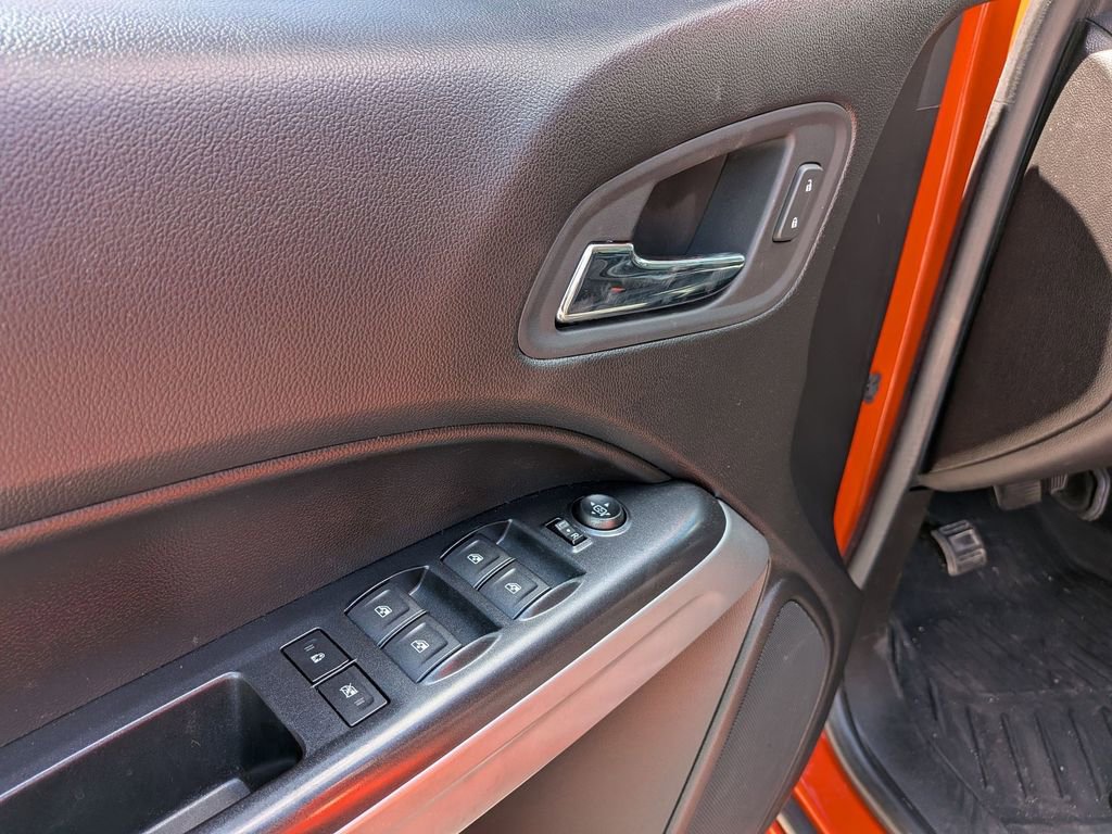 Used 2021 Chevrolet Colorado ZR2 AWD/4WD image 13