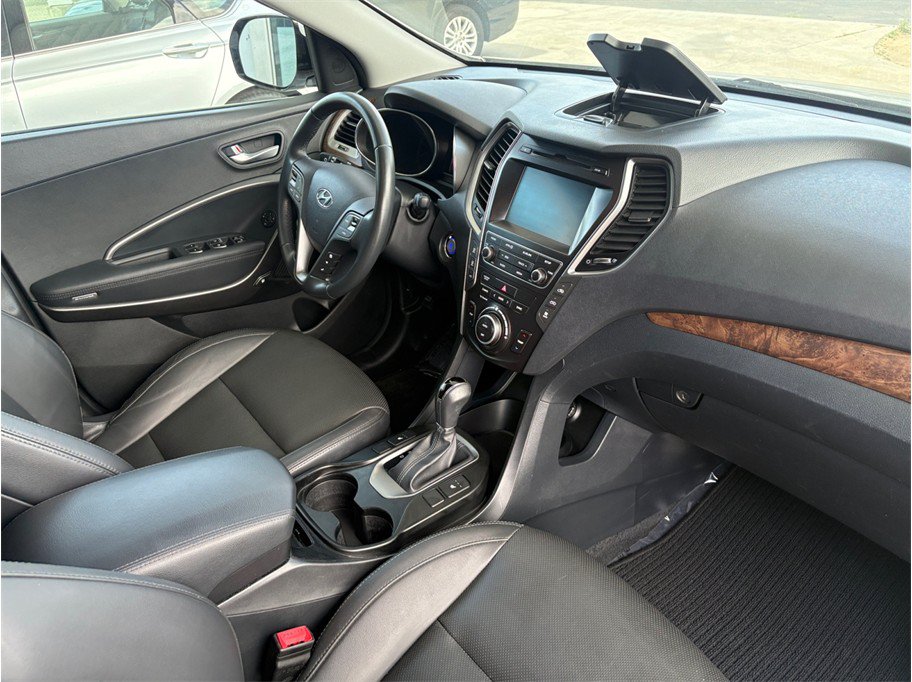 Used 2019 Hyundai Santa Fe XL SE w/ SE Premium Package 02 FWD image 18