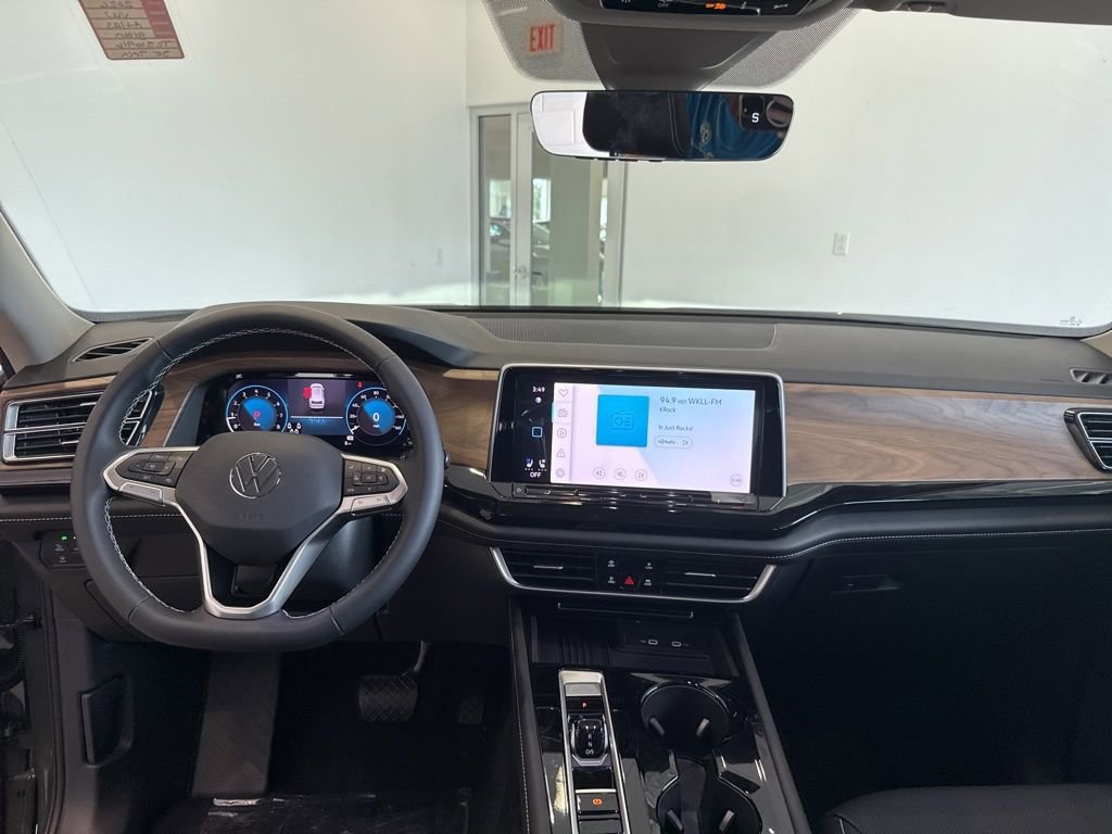 New 2026 Volkswagen Atlas SE image 12