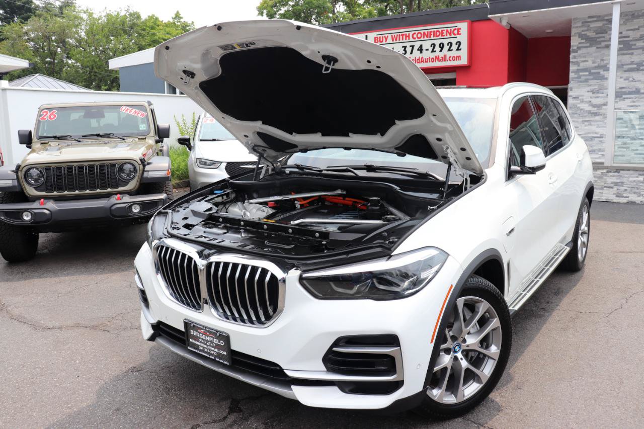 Used 2023 BMW X5 xDrive45e AWD/4WD image 68