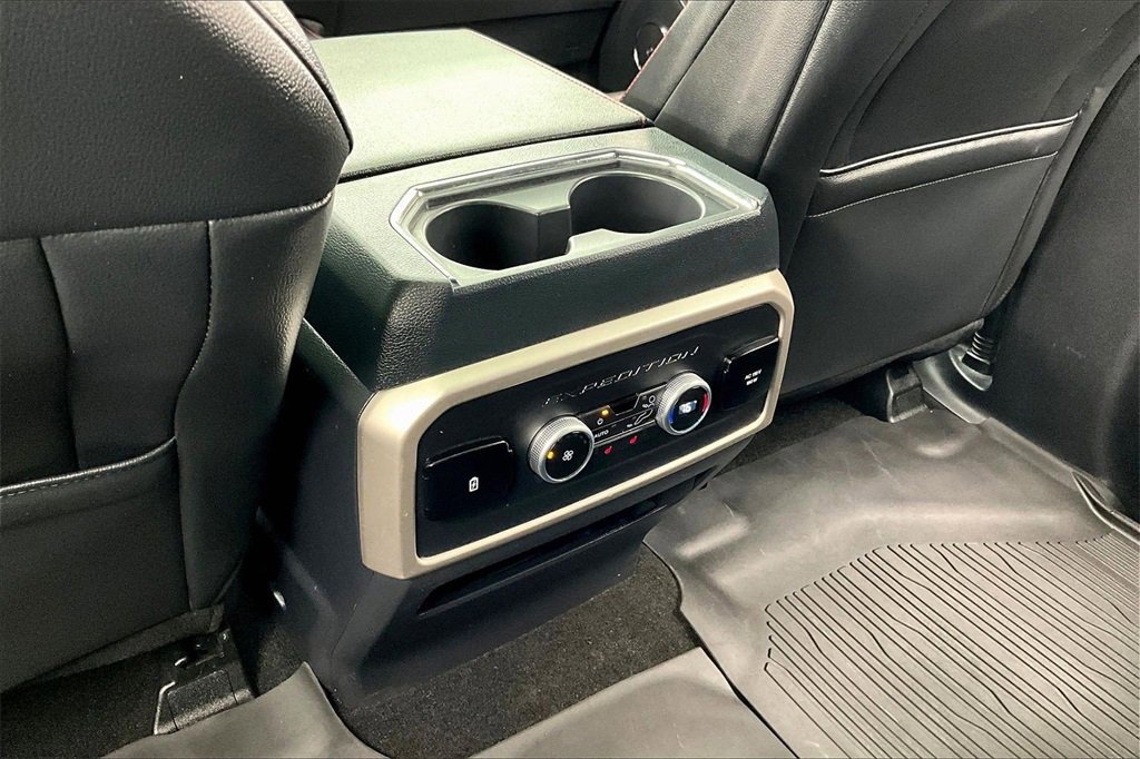 Used 2022 Ford Expedition Max Limited image 34