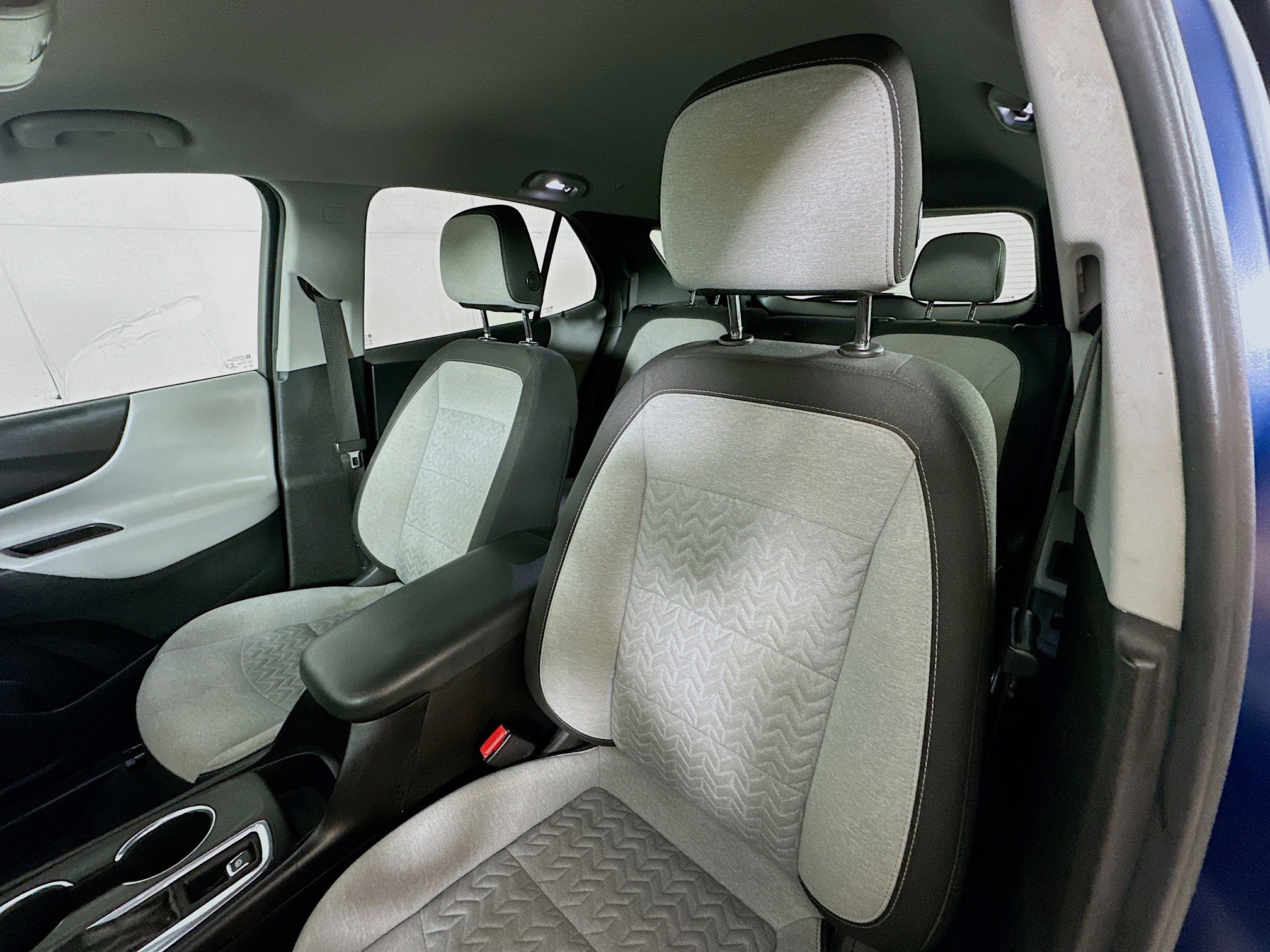 Used 2022 Chevrolet Equinox LT image 19