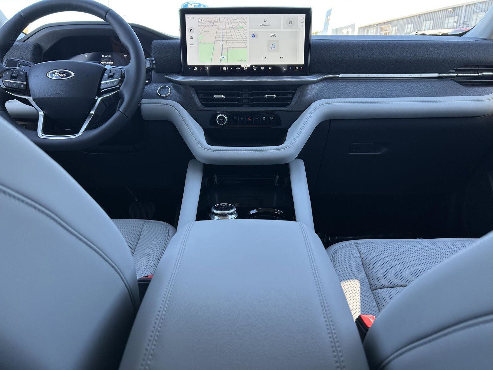 New 2026 Ford Explorer Platinum w/ LUX Leather Package image 30