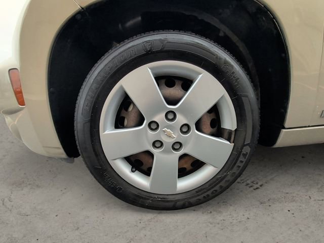Used 2009 Chevrolet HHR LS image 14