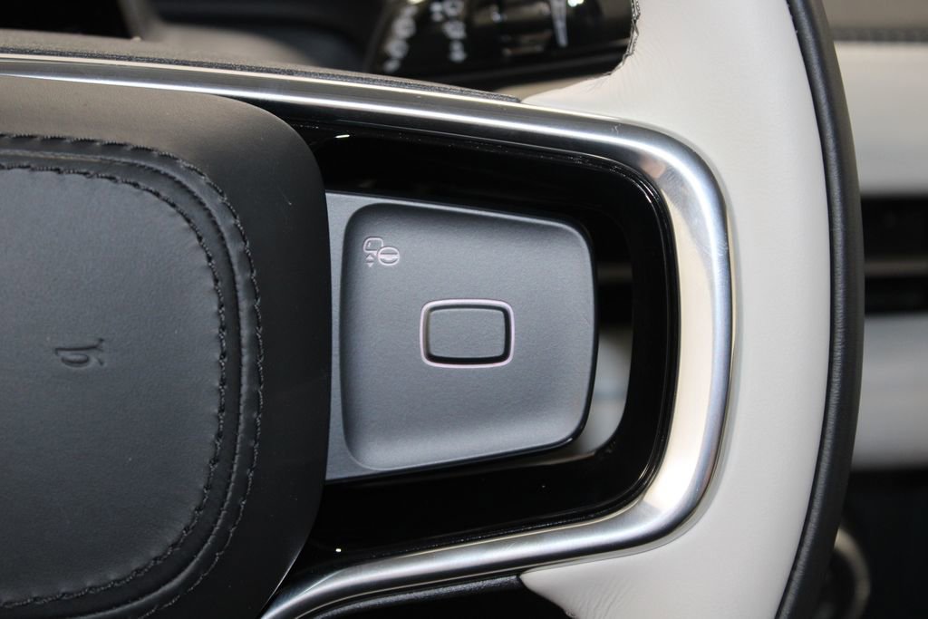 New 2026 Lincoln Navigator Premier AWD/4WD image 41