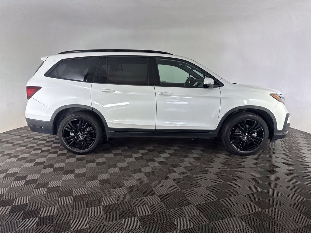 Used 2022 Honda Pilot Black Edition image 4