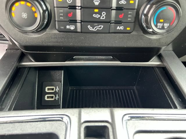 Used 2020 Ford F150 XLT w/ Equipment Group 302A Luxury AWD/4WD image 31