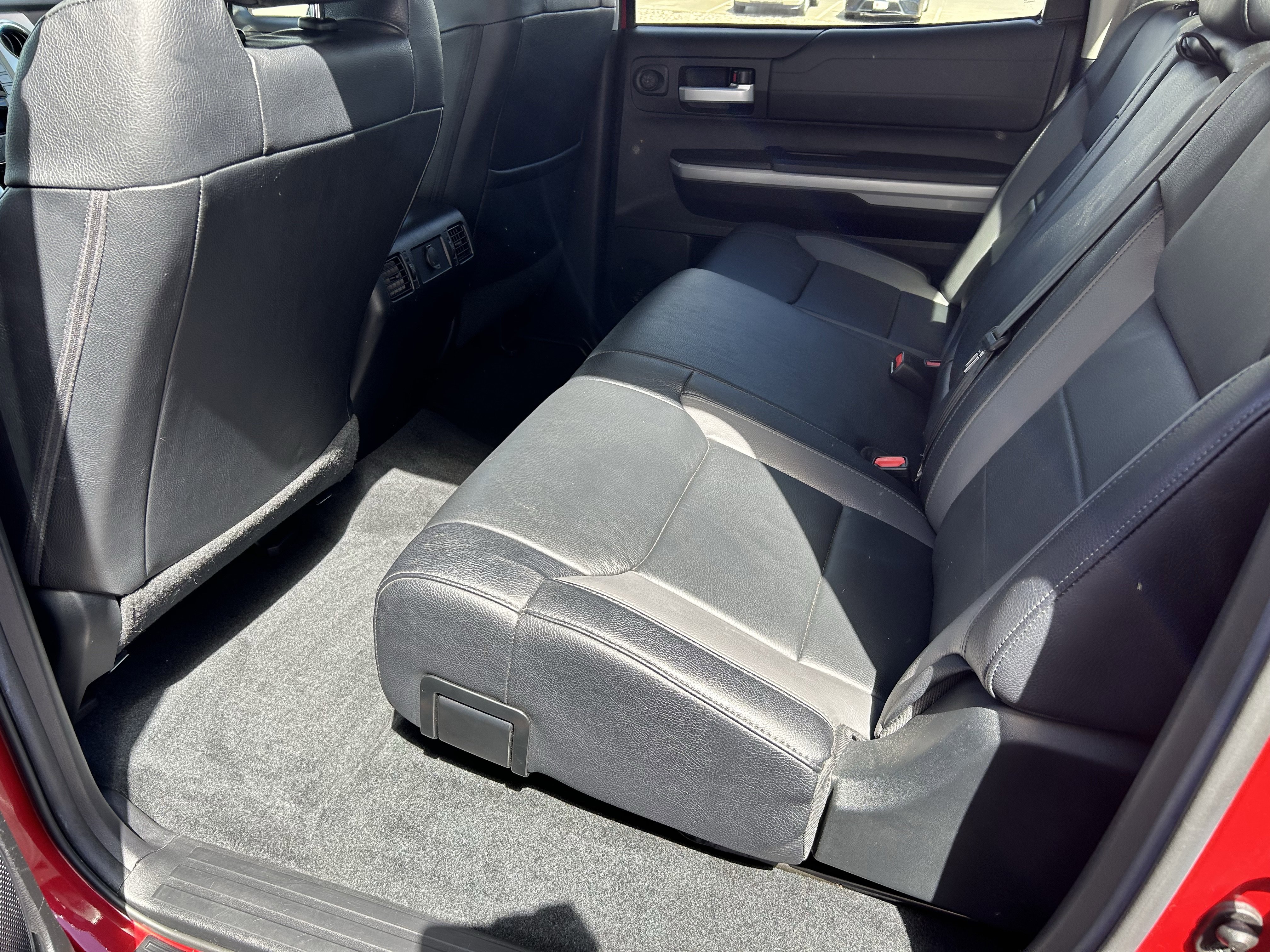 Used 2020 Toyota Tundra Limited w/ Limited Premium Package AWD/4WD image 19