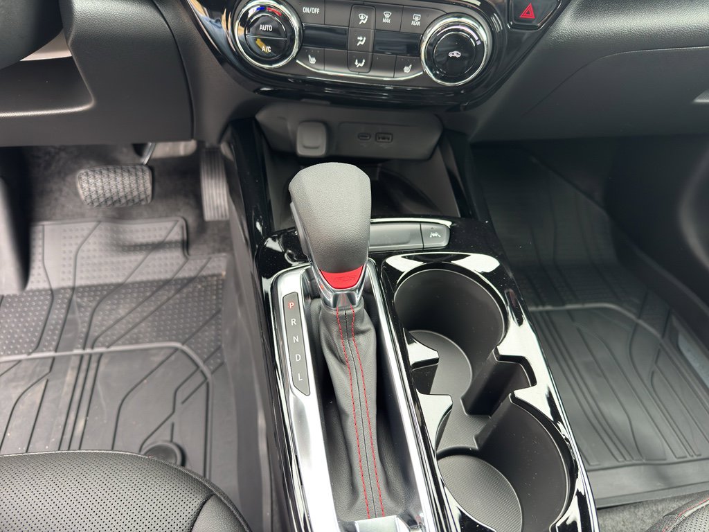 New 2026 Chevrolet Trax RS w/ Sunroof Package image 17