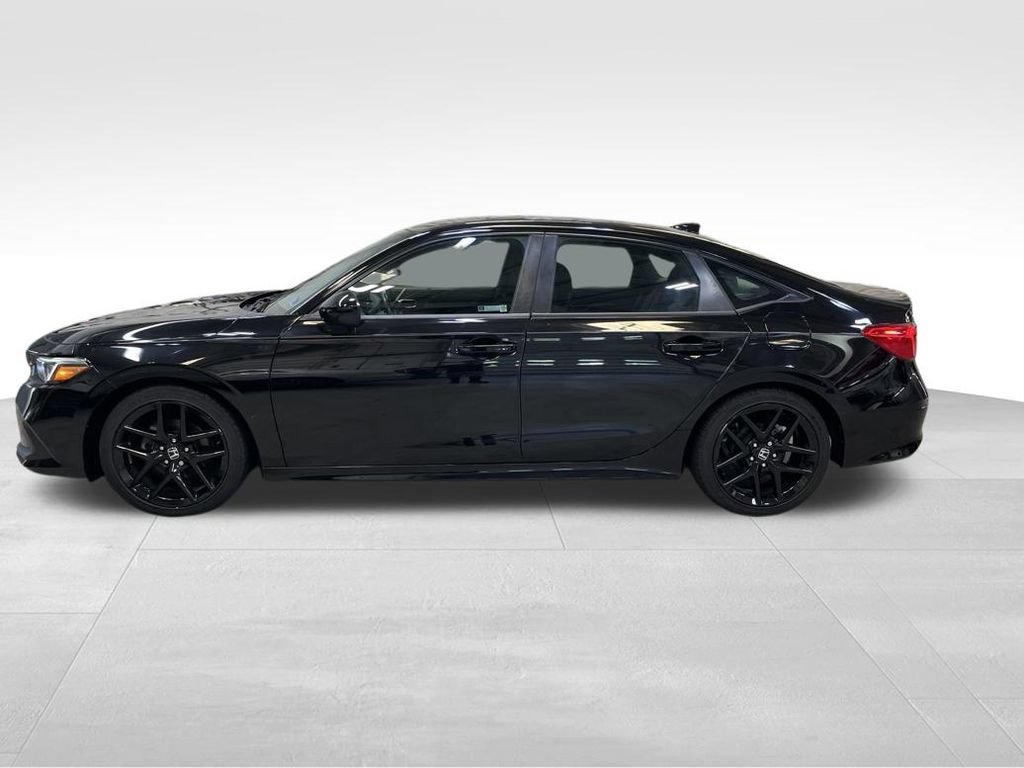 Used 2022 Honda Civic Sport image 2