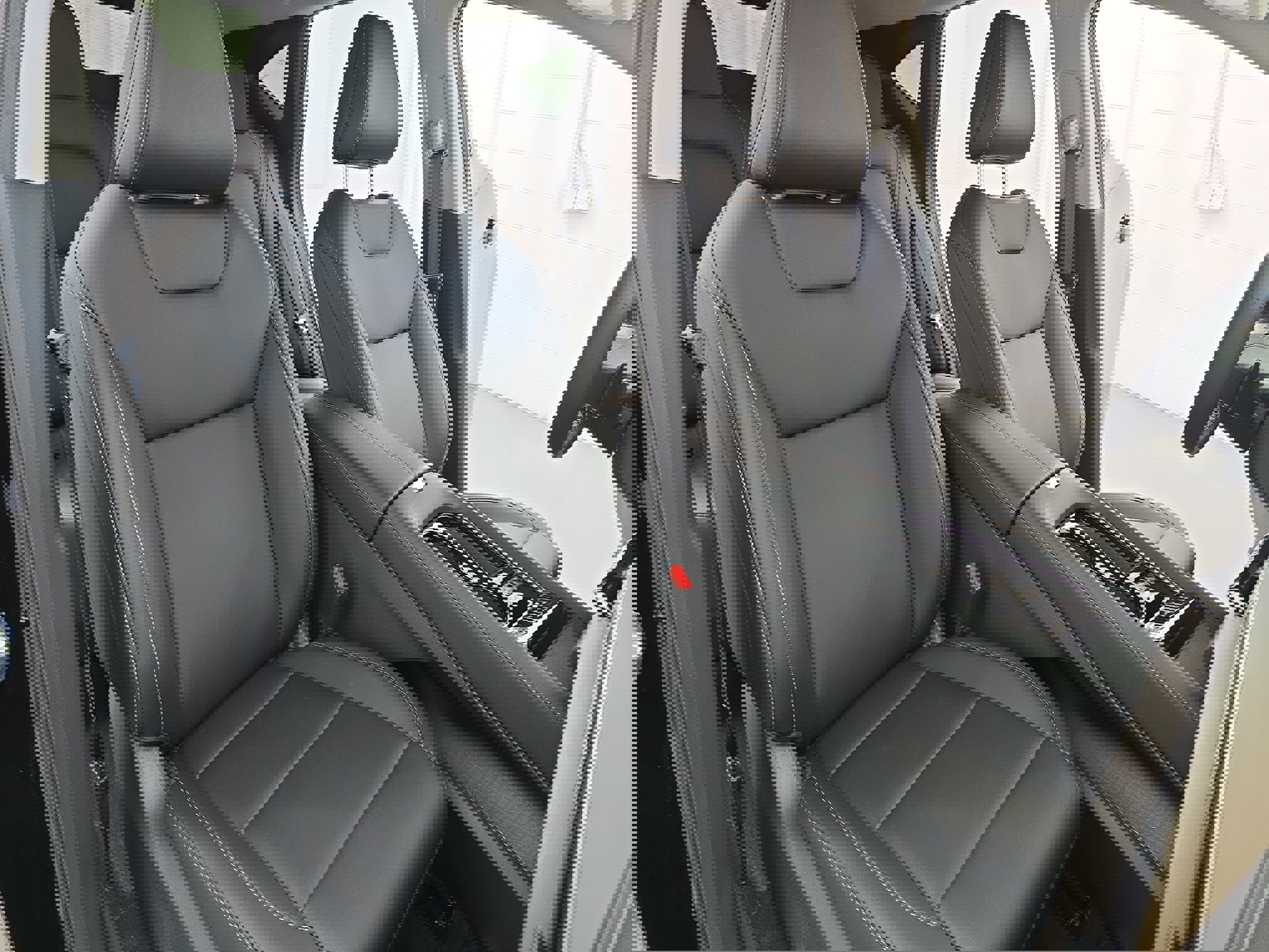 Certified 2025 Nissan Murano SL w/ Cargo Package image 10