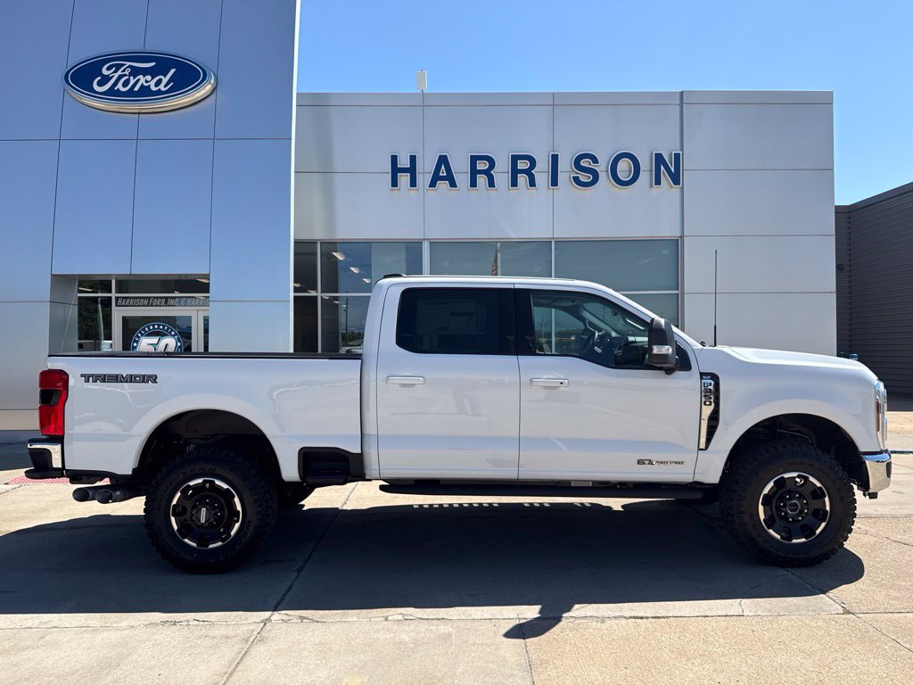 New 2026 Ford F350 XLT w/ XLT Premium Package AWD/4WD image 4