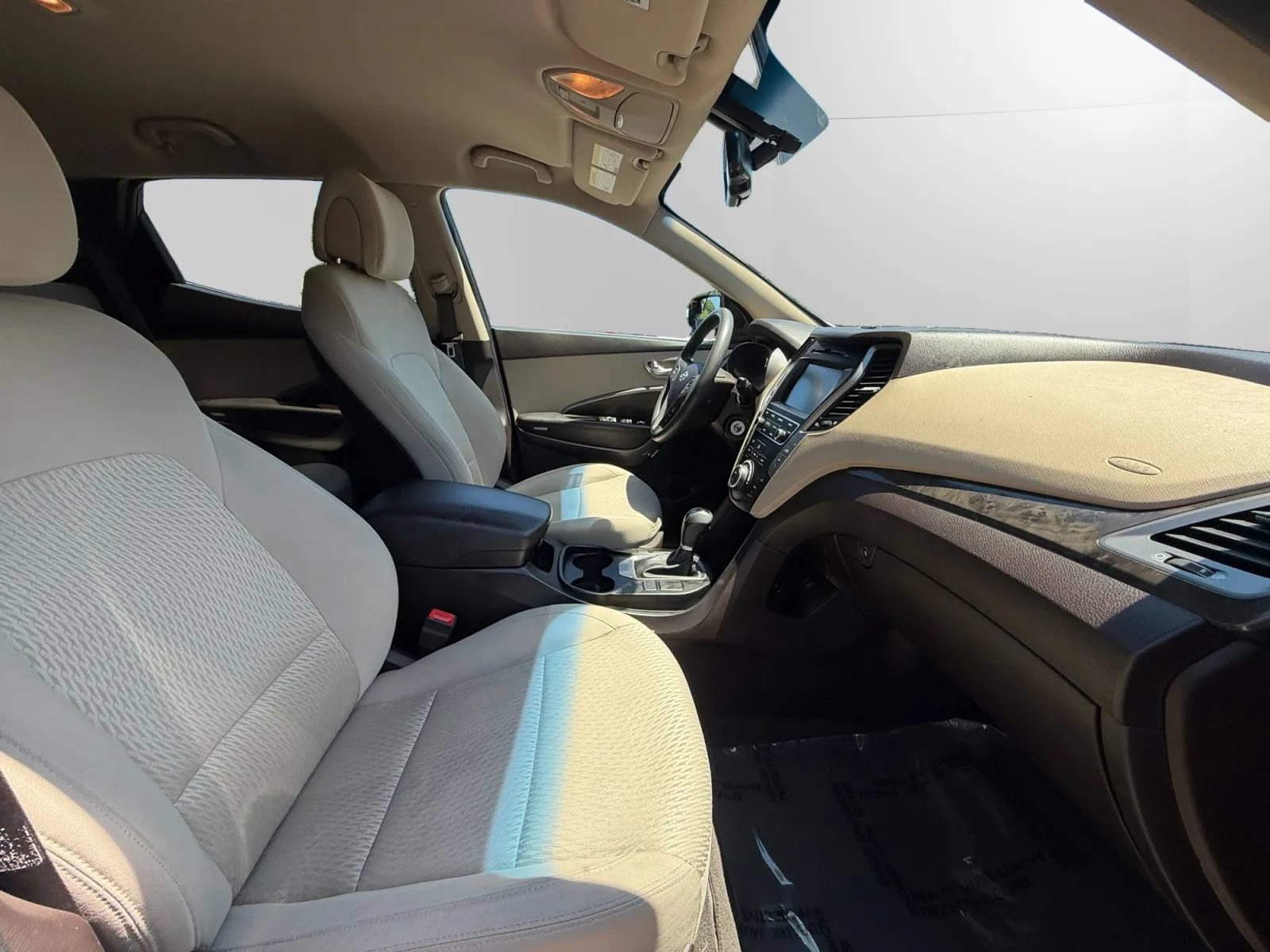 Used 2017 Hyundai Santa Fe Sport AWD/4WD image 17