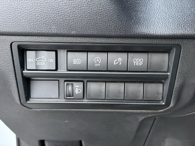 Used 2023 Toyota Tundra SR5 AWD/4WD image 24