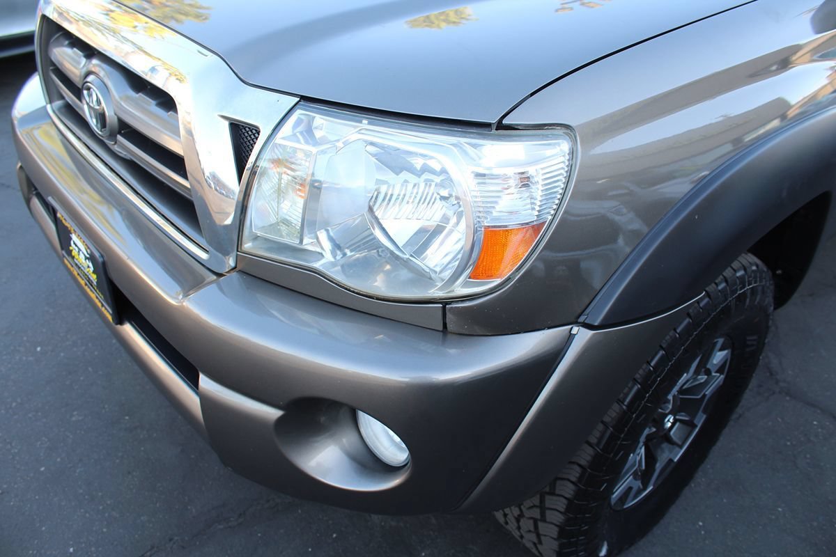 Used 2010 Toyota Tacoma 4x4 Regular Cab w/ Enhancement Pkg image 10