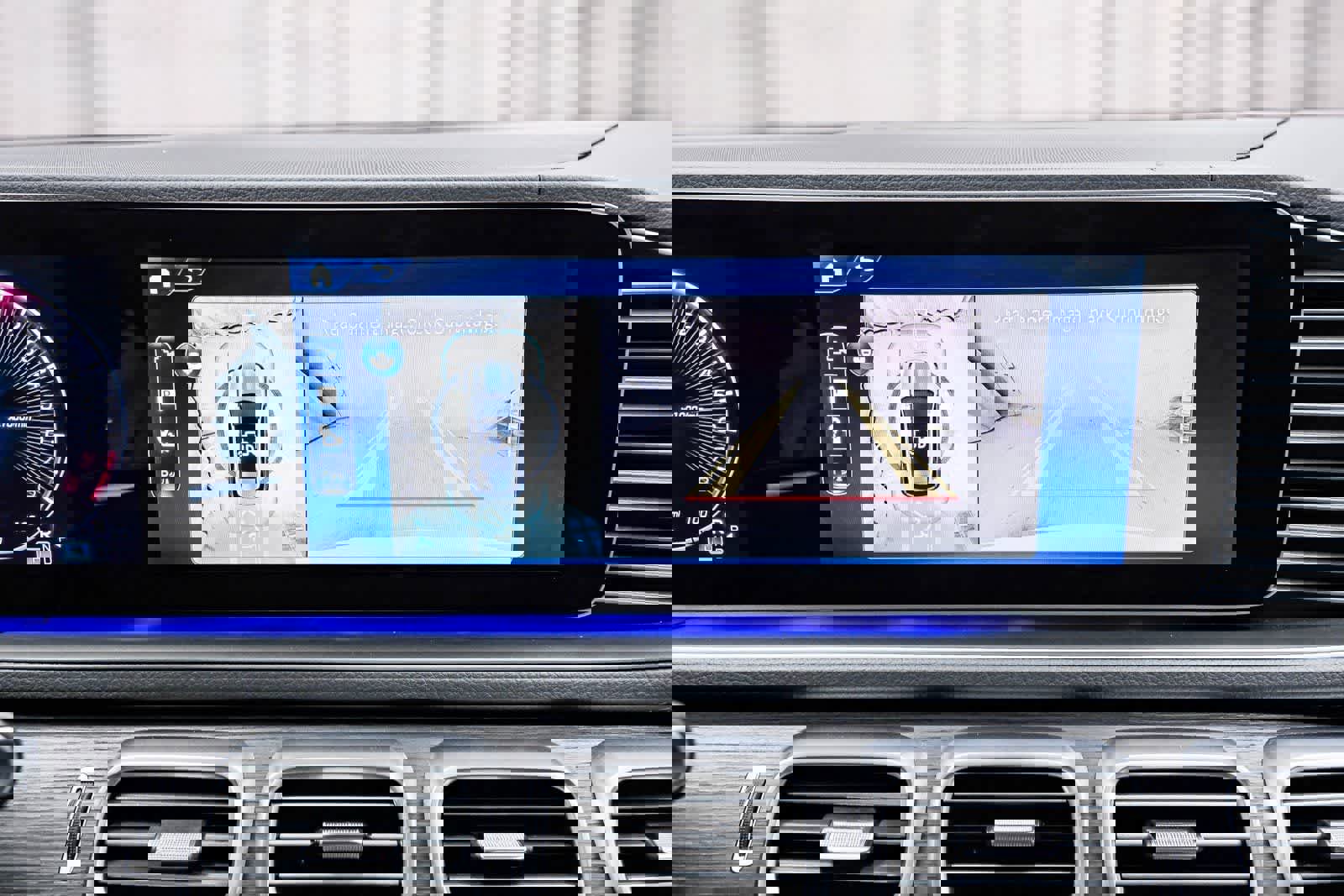 Used 2026 Mercedes-Benz GLE 450e 4MATIC image 22