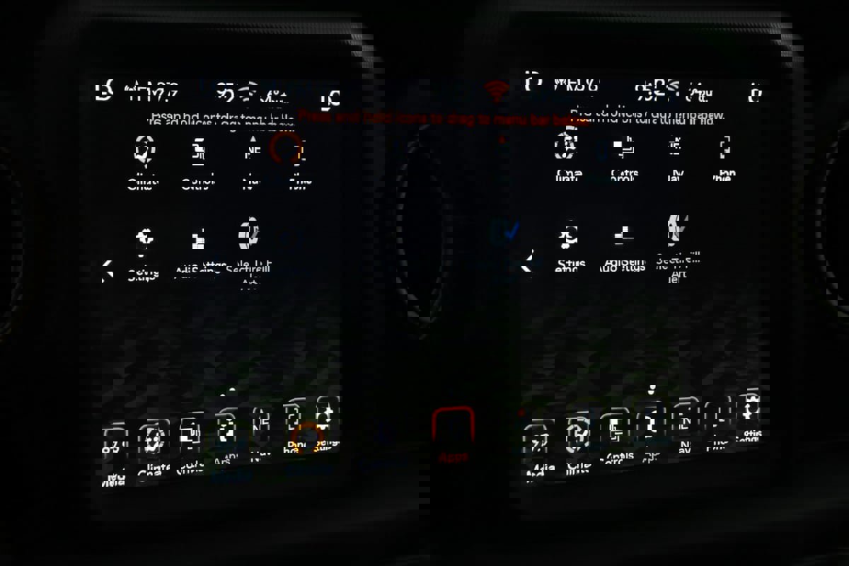 Used 2021 Jeep Gladiator Overland image 30