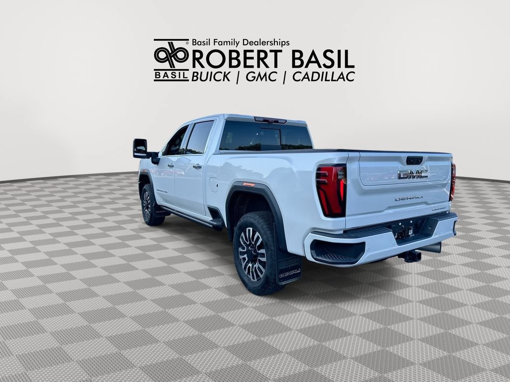 Used 2025 GMC Sierra 3500 Denali Ultimate AWD/4WD image 6