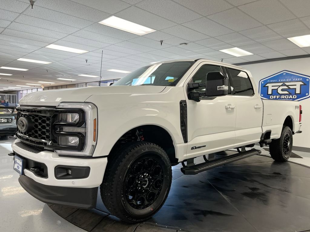 New 2026 Ford F350 4x4 Crew Cab Super Duty image 4