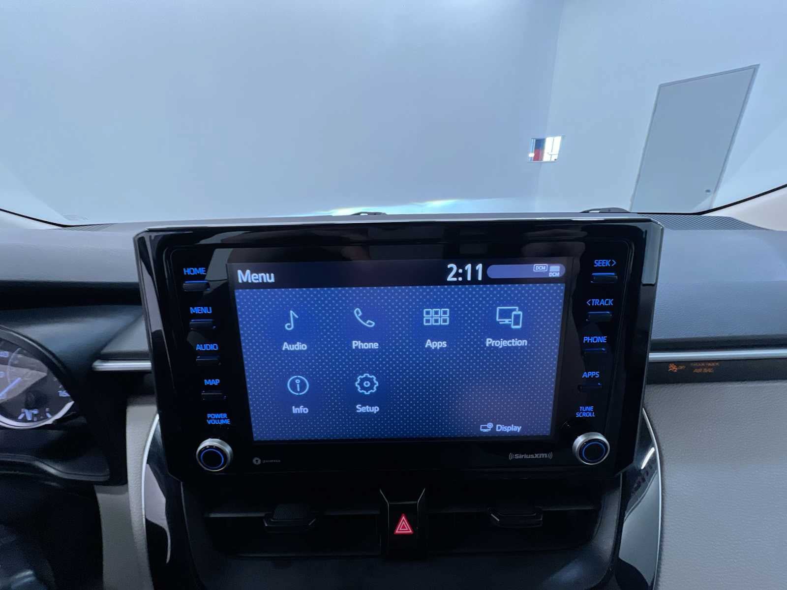 Used 2022 Toyota Corolla LE FWD image 25