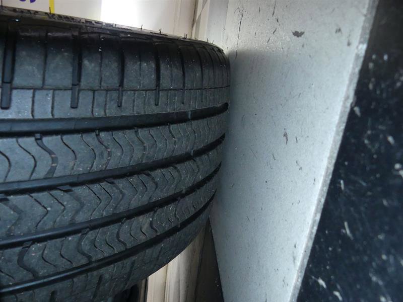 Used 2023 Tesla Model S image 32