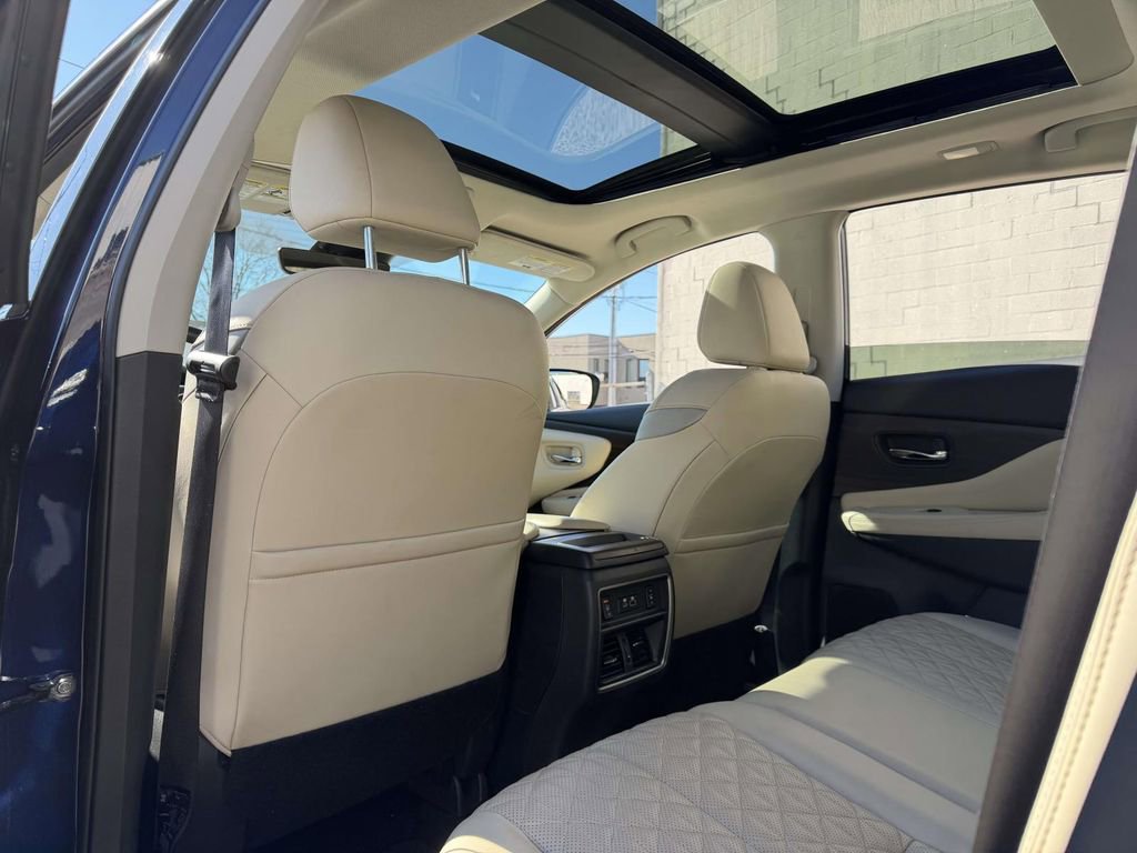 Used 2024 Nissan Murano Platinum w/ Cargo Package image 28